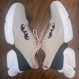 Nautica size 9 (not wide) Used 3 times.